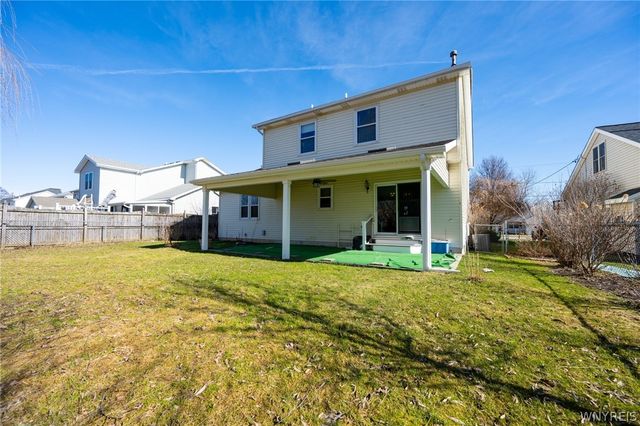 4746 Bay View Road, Hamburg, NY 14075