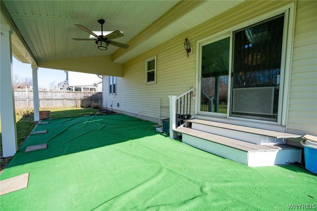 4746 Bay View Road, Hamburg, NY 14075