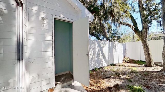 791 ASSISI Lane 905, Jacksonville, FL 32233