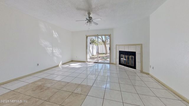 791 ASSISI Lane 905, Jacksonville, FL 32233