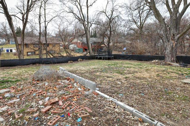 5902 Boston Avenue, Des Moines, IA 50322