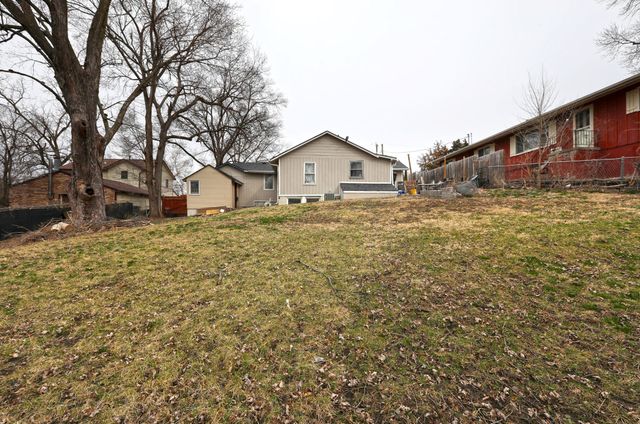 5902 Boston Avenue, Des Moines, IA 50322