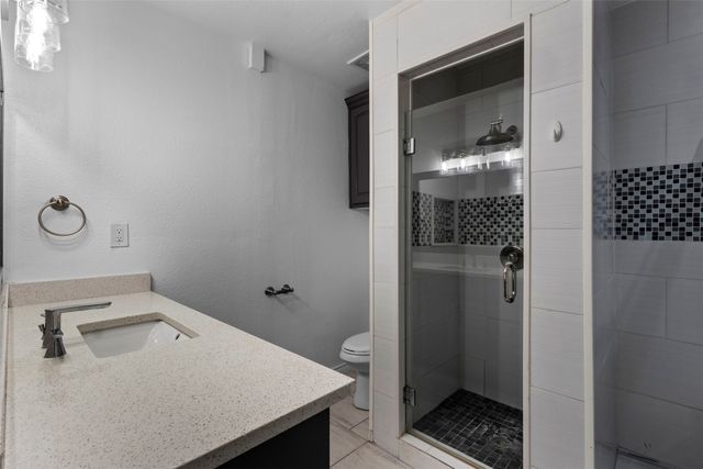1107 S Waverly Drive, Dallas, TX 75208