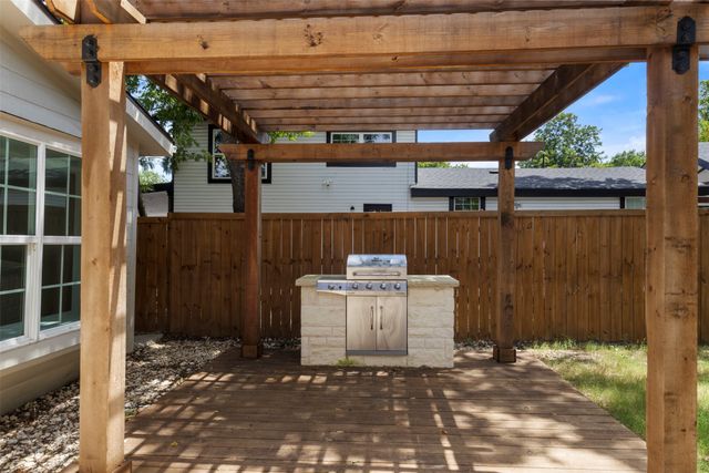1107 S Waverly Drive, Dallas, TX 75208