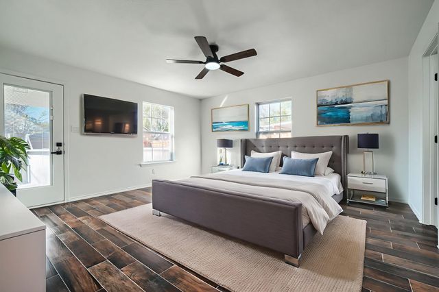 803 Park Place Boulevard, Midlothian, TX 76065