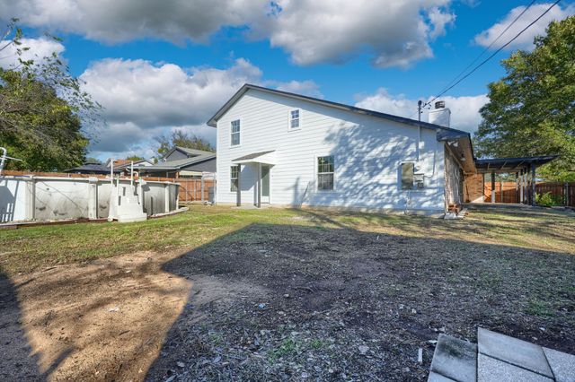 803 Park Place Boulevard, Midlothian, TX 76065