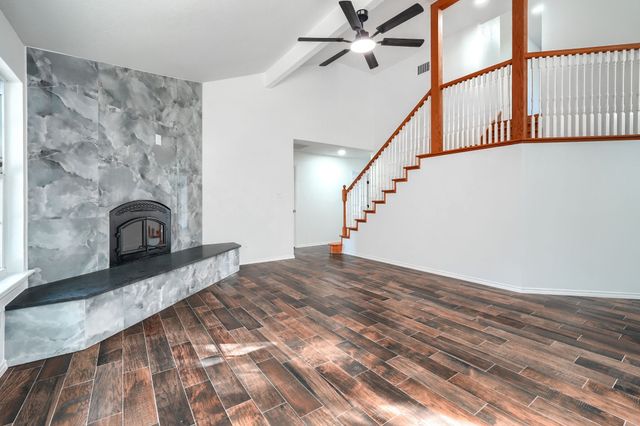 803 Park Place Boulevard, Midlothian, TX 76065