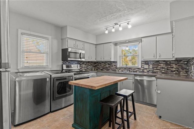 1001 Anarine Road, Fayetteville, NC 28303