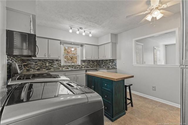 1001 Anarine Road, Fayetteville, NC 28303