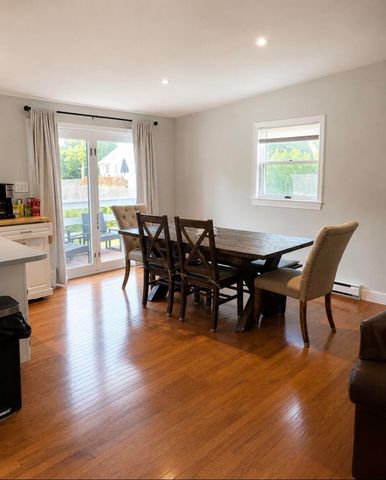 12 Frost Lane, Hyannis, MA 02601