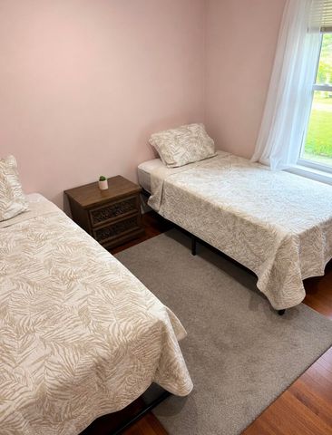 12 Frost Lane, Hyannis, MA 02601