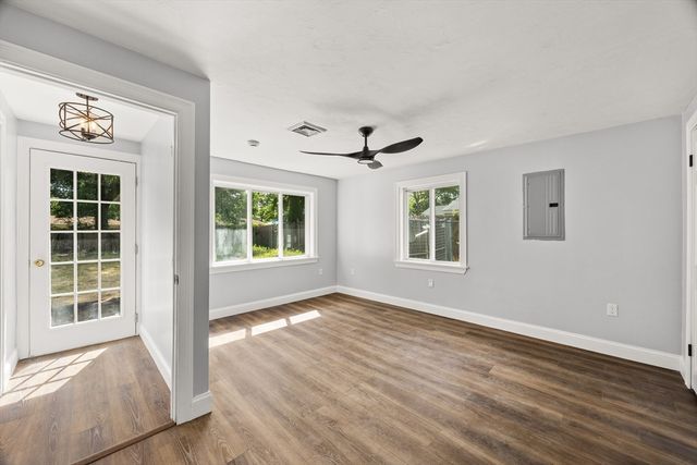 15 Clara Rd, Brockton, MA 02302