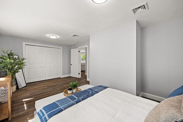 15 Clara Rd, Brockton, MA 02302