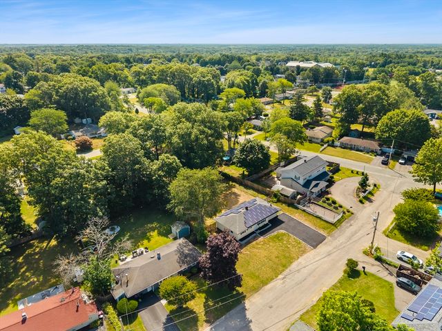 15 Clara Rd, Brockton, MA 02302