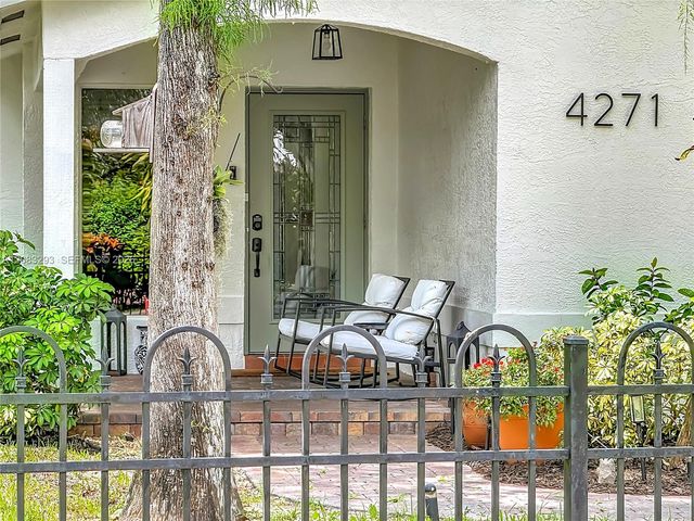 4271 NW 20th Avenue, Oakland Park, FL 33309