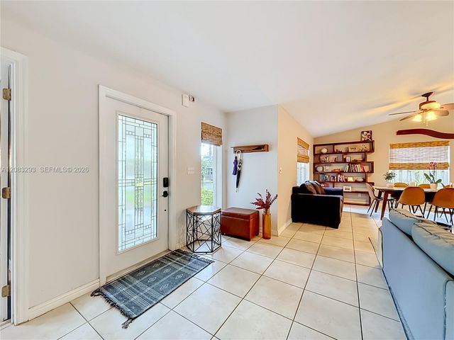 4271 NW 20th Avenue, Oakland Park, FL 33309