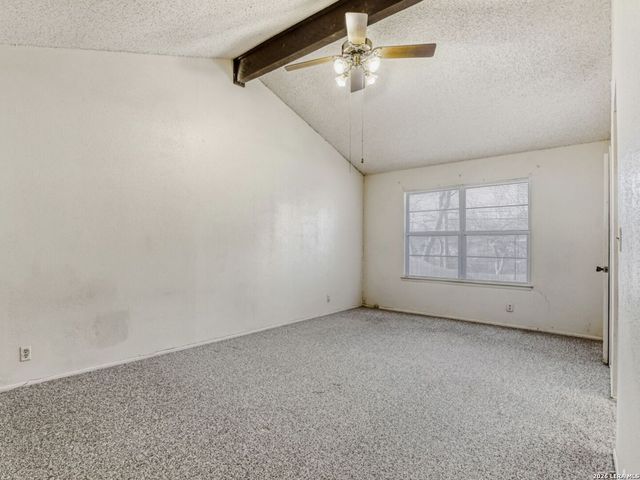 9714 Bay View Dr, San Antonio, TX 78239