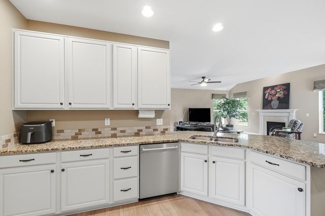 5817 Edgebrook Drive, Galena, OH 43021
