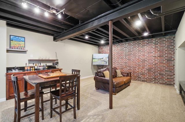 5817 Edgebrook Drive, Galena, OH 43021