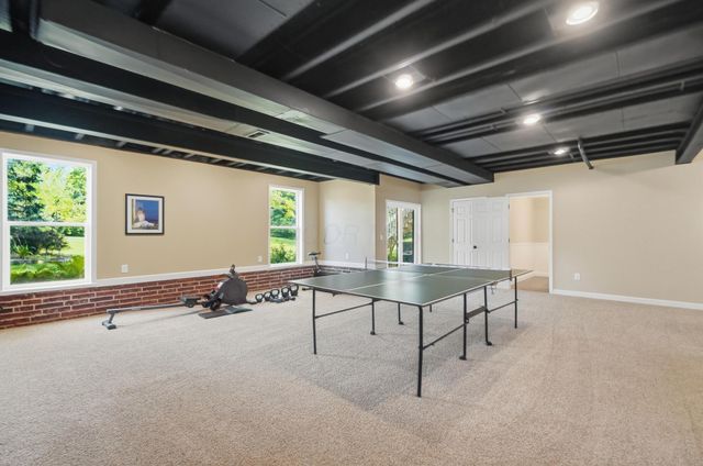 5817 Edgebrook Drive, Galena, OH 43021
