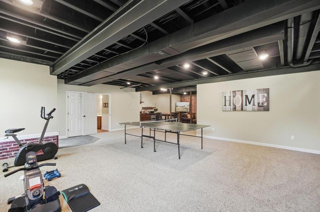5817 Edgebrook Drive, Galena, OH 43021