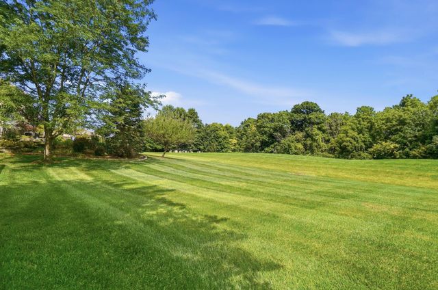 5817 Edgebrook Drive, Galena, OH 43021
