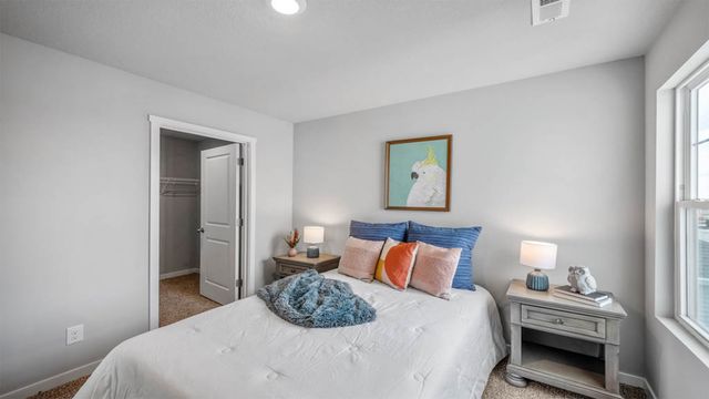 2698 SE Creekhill Way, West Des Moines, IA 50265