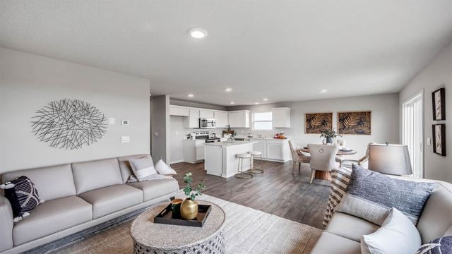 2698 SE Creekhill Way, West Des Moines, IA 50265