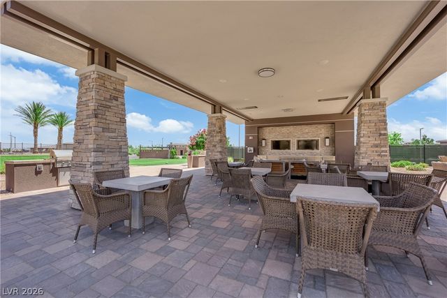 6677 Regency Stone Way, Las Vegas, NV 89148