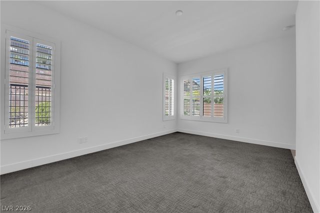 6677 Regency Stone Way, Las Vegas, NV 89148