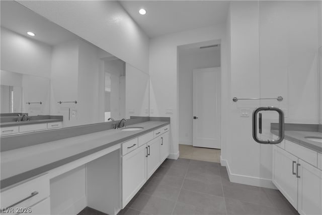 6677 Regency Stone Way, Las Vegas, NV 89148