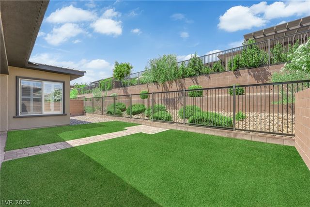 6677 Regency Stone Way, Las Vegas, NV 89148