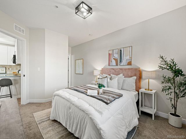 725 Elmhurst Drive 208, Highlands Ranch, CO 80129