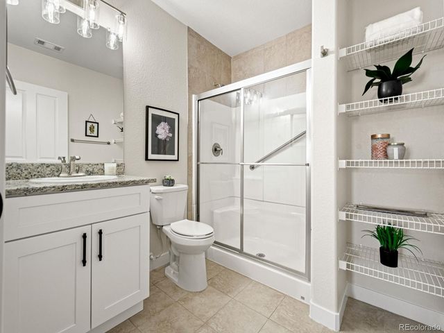725 Elmhurst Drive 208, Highlands Ranch, CO 80129
