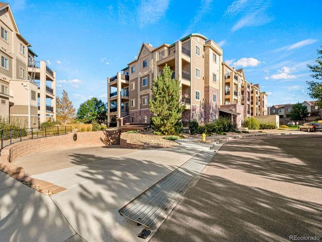 725 Elmhurst Drive 208, Highlands Ranch, CO 80129