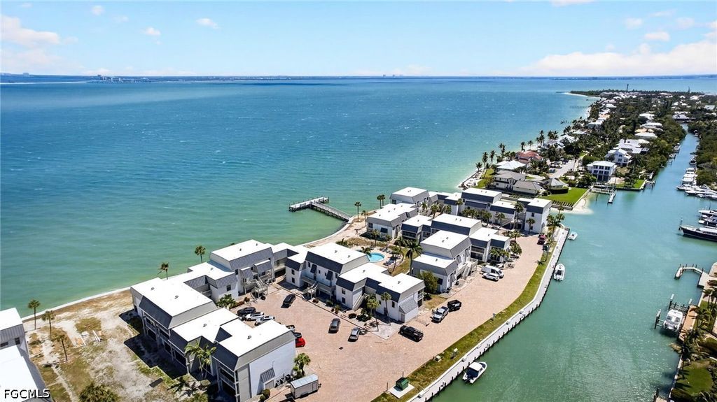 760 Sextant DR 622, Sanibel, FL 33957