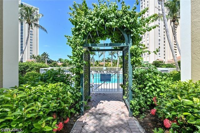 6549 Marissa LOOP 26, Naples, FL 34108