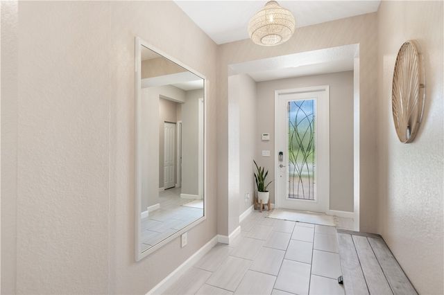 1786 Berkshire Circle SW, Vero Beach, FL 32968