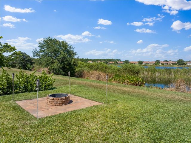 1786 Berkshire Circle SW, Vero Beach, FL 32968