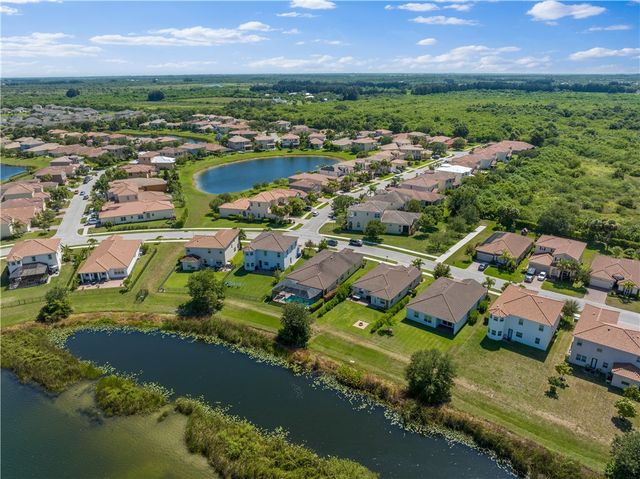 1786 Berkshire Circle SW, Vero Beach, FL 32968