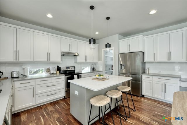 15500 Enid Drive, Austin, TX 78734