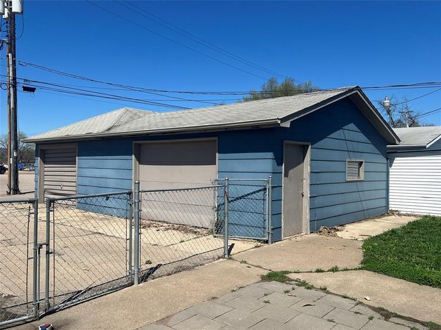 1311 Caledonia Street, La Crosse, WI 54603