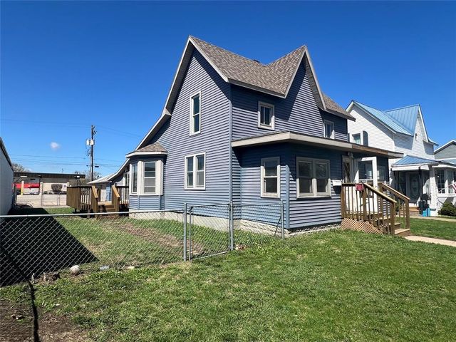 1311 Caledonia Street, La Crosse, WI 54603