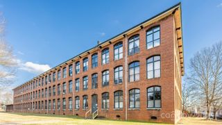 201 S Hoskins Road 313, Charlotte, NC 28208