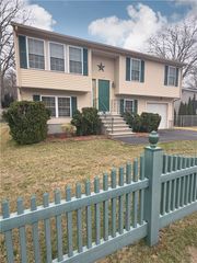 124 St Leon Street, Woonsocket, RI 02895