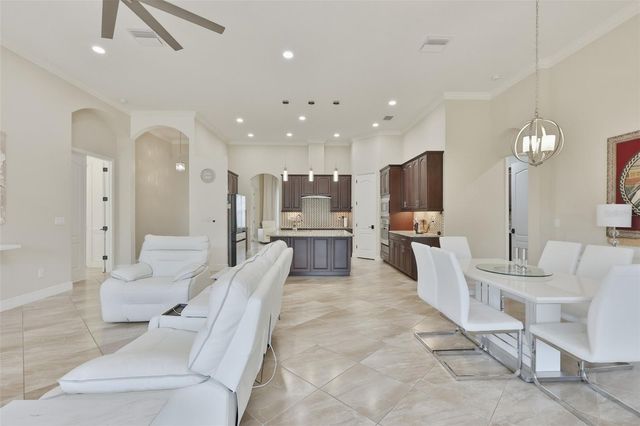 7121 HATPIN LOOP, Wesley Chapel, FL 33545