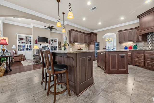 3233 Falling Water Rd, Sherwood, AR 72120