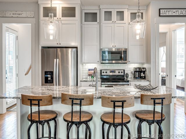 20 Redbud Street B, Carlton Landing, OK 74432