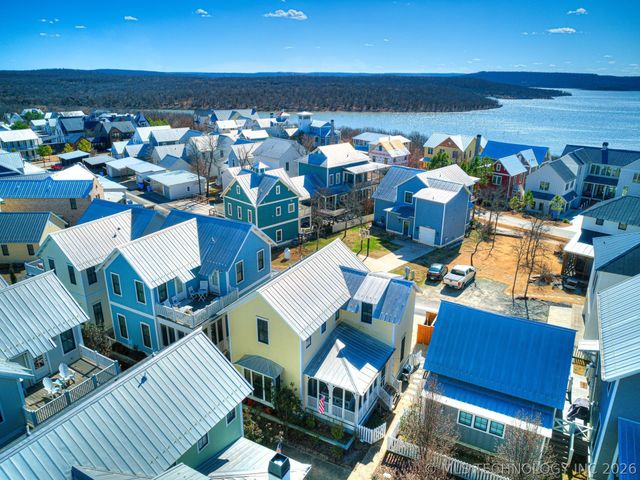 20 Redbud Street B, Carlton Landing, OK 74432