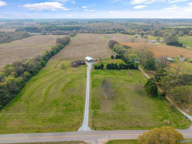 2102 Lindsay Lane S, Athens, AL 35613